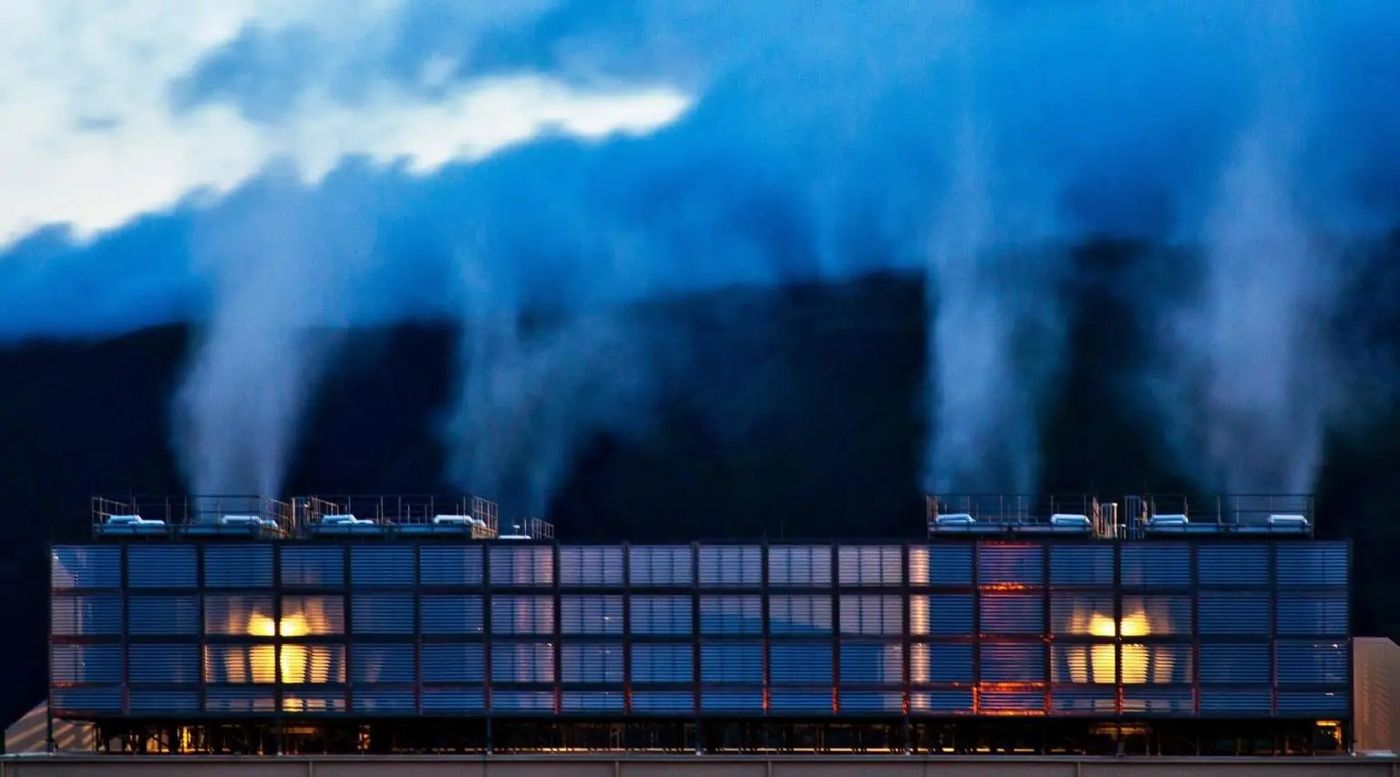 datacenter3.jpg